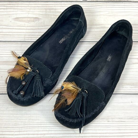 Minnetonka Moccasin Womens 7 Black Suede Leather Flats Feather Tassel Moc Loafer - Picture 14 of 14
